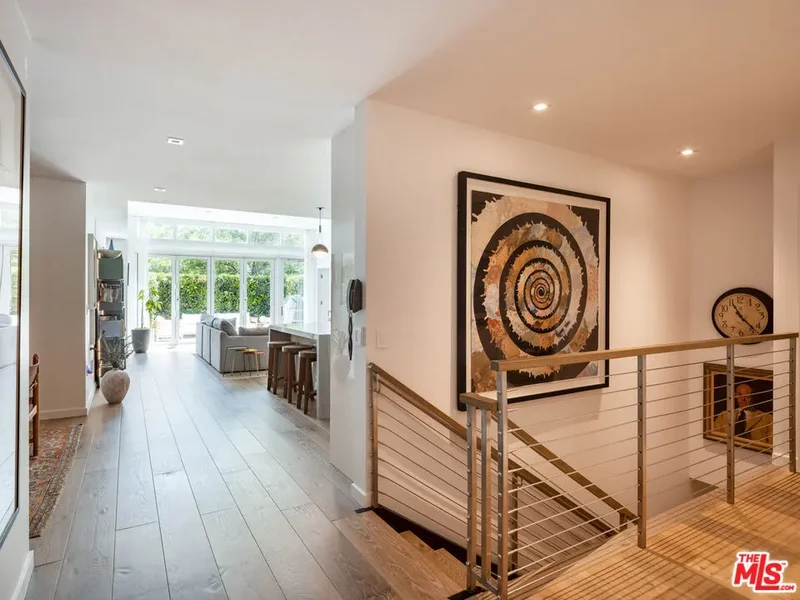9000 W 3rd Street 103, West Hollywood, California, United States. - Photo 17
