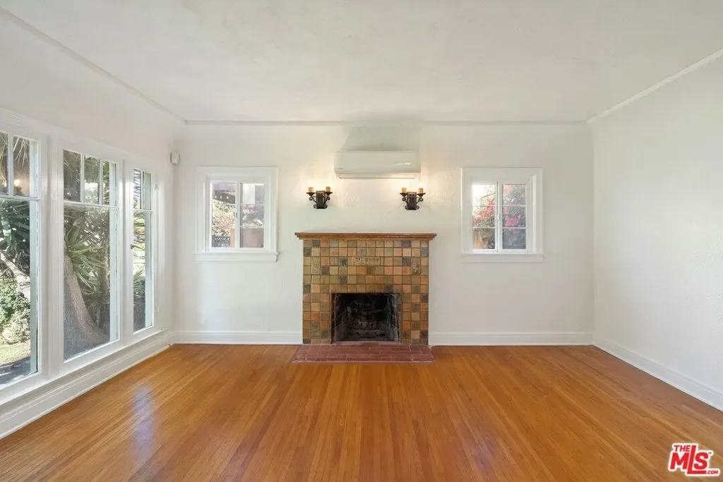 Gallery photo 4