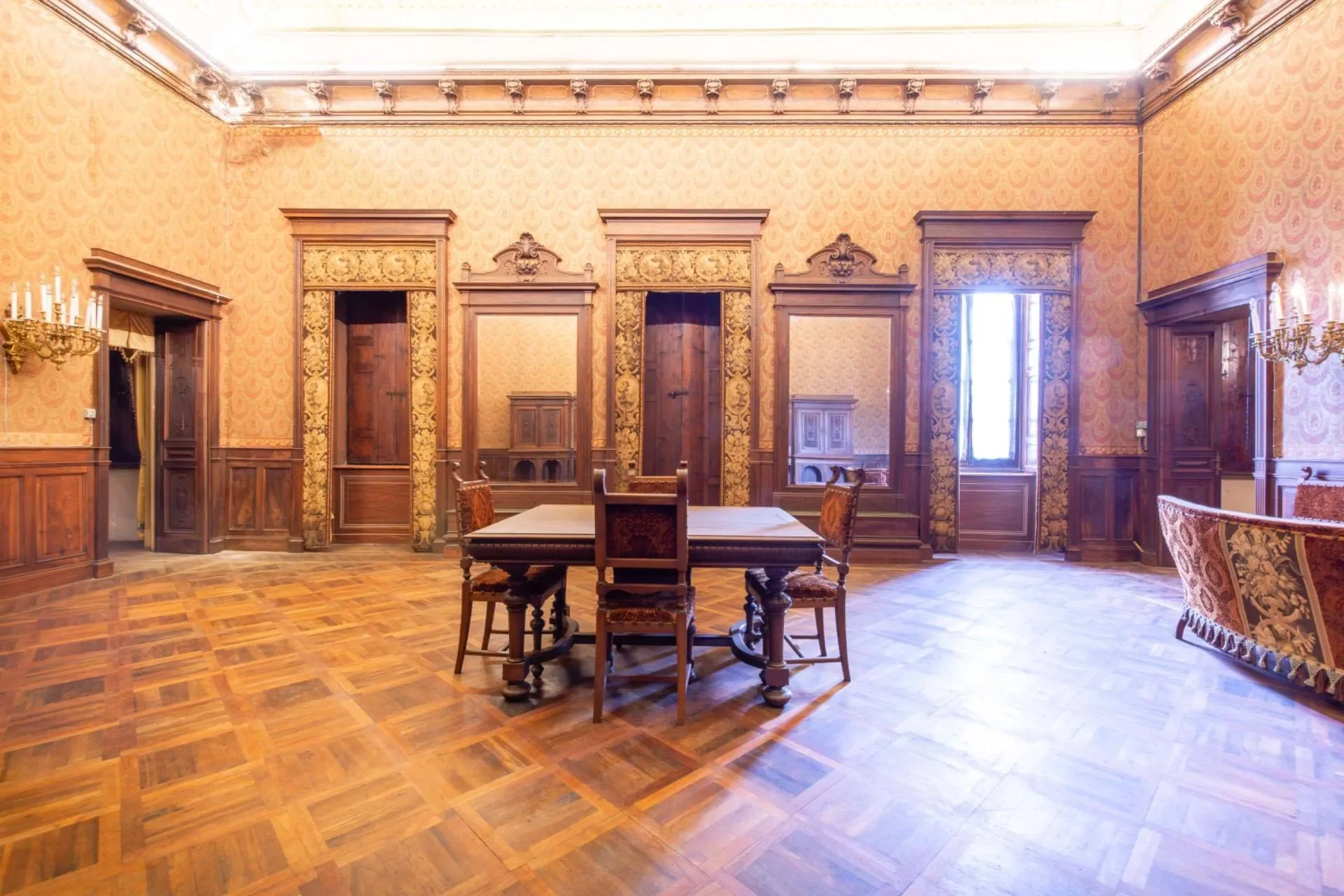 Piazza del castello 1, Bubbio, Piedmont, Italy. - Photo 15