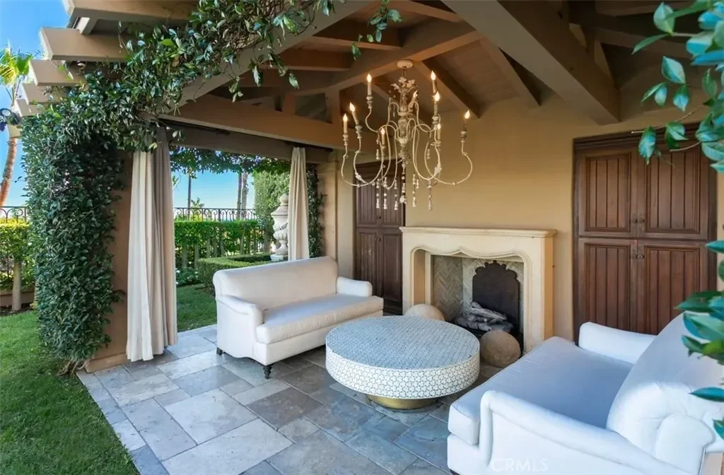 6 Windemere Court, Newport Beach, California, United States. - Photo 47