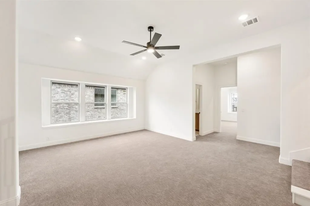 Gallery photo 10