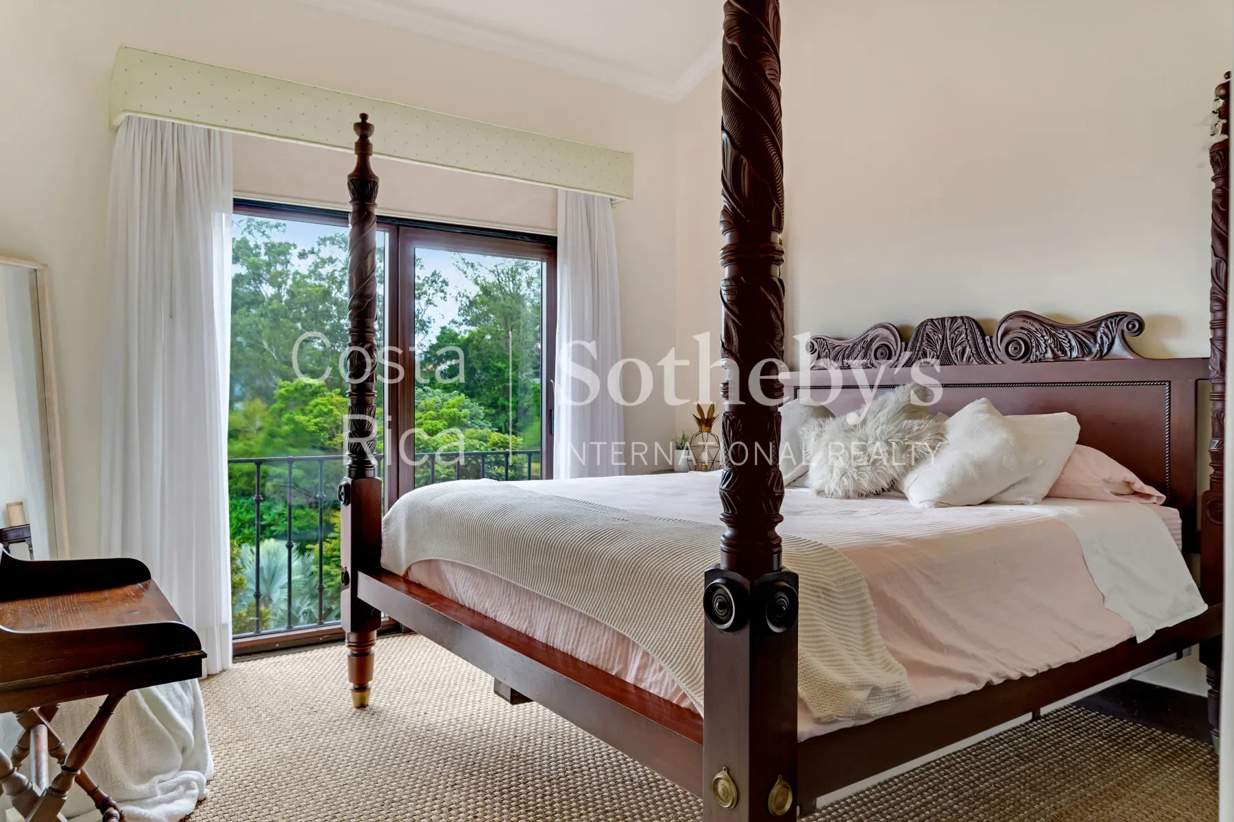 Gallery photo 11