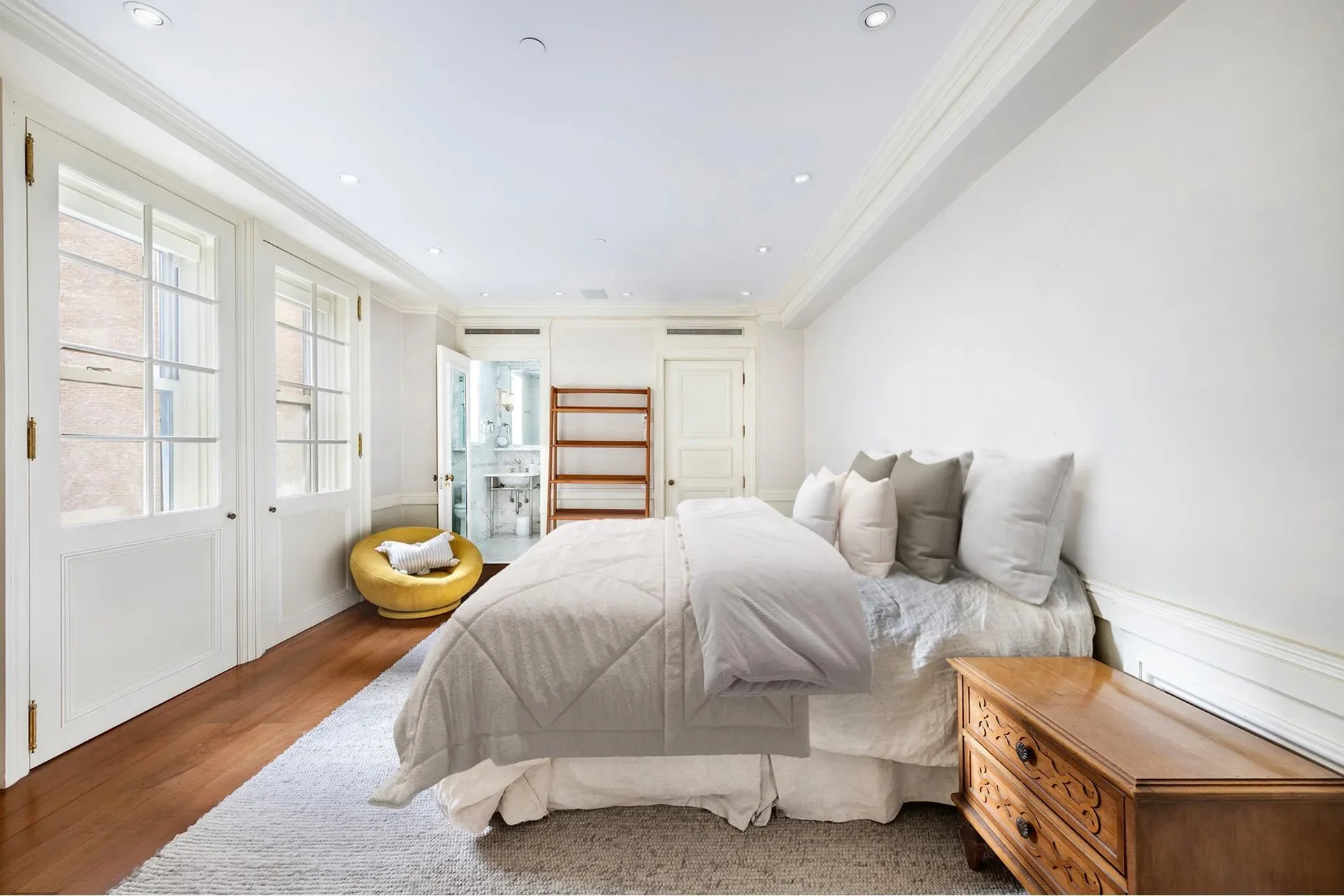 Essex House, 160 CENTRAL PARK S, New York, New York, United States. - Photo 2
