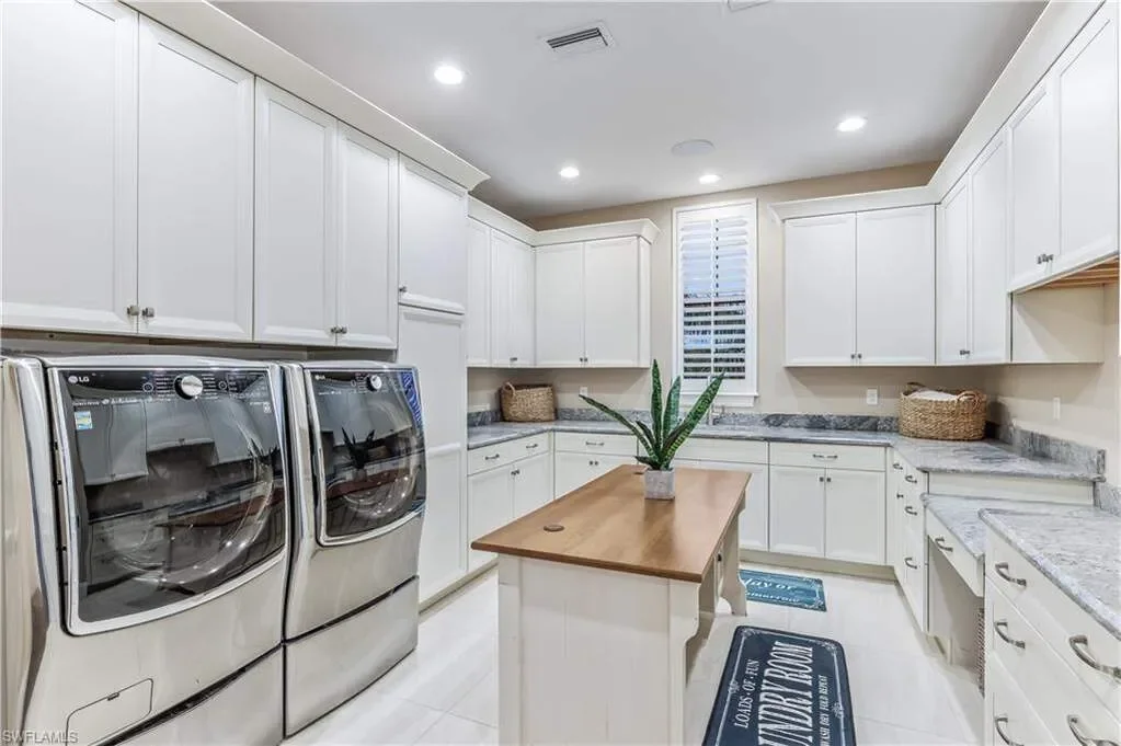 17059 Marina Cove LN, Fort Myers, FL, 33908, USA, Fort Myers, Florida, United States. - Photo 26