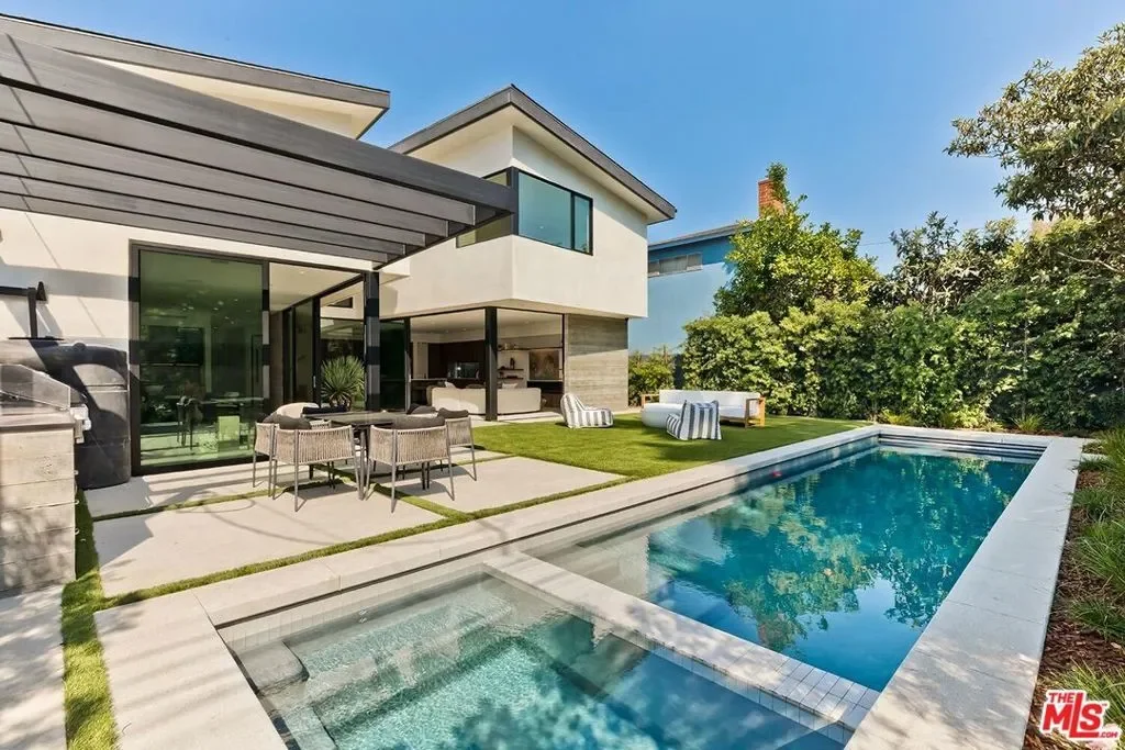 2831 Malcolm Avenue, Los Angeles, California, United States. - Photo 47
