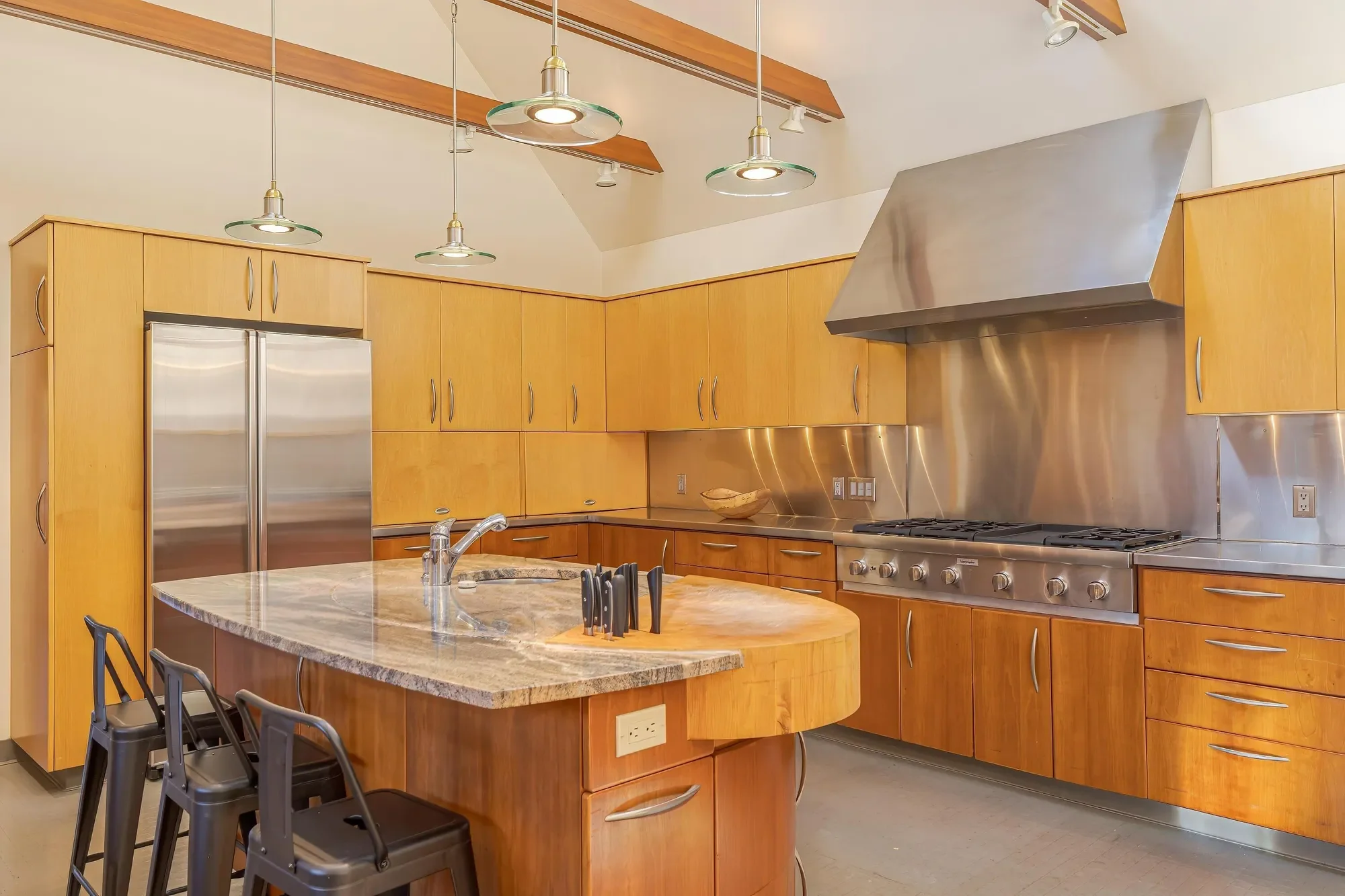 15 Southwest Harbor Road, Deer Isle, ME 04627, Deer Isle, Maine, United States. - Photo 11