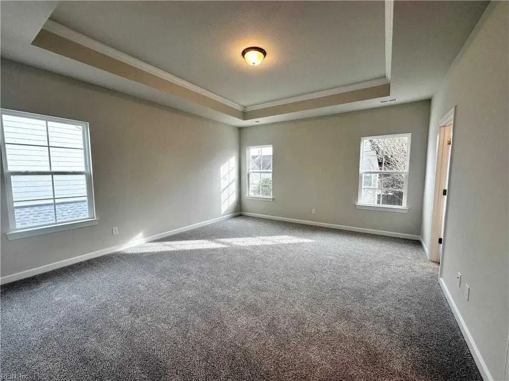 Gallery photo 12
