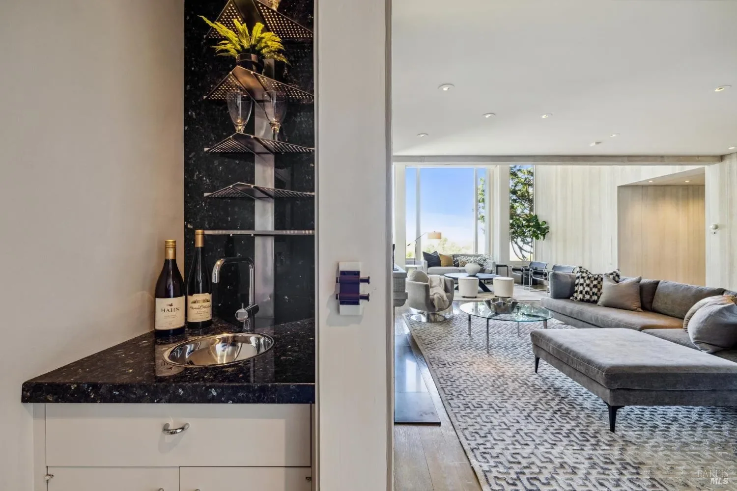 83 Mount Tiburon Road, Tiburon, California, United States. - Photo 70