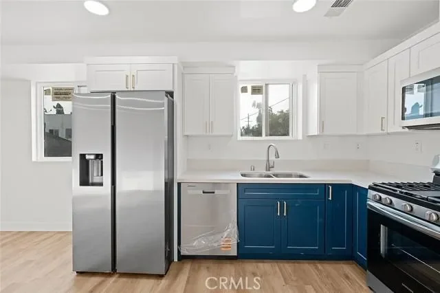 300 E 25th, Los Angeles, CA 90011, Los Angeles, California, United States. - Photo 1
