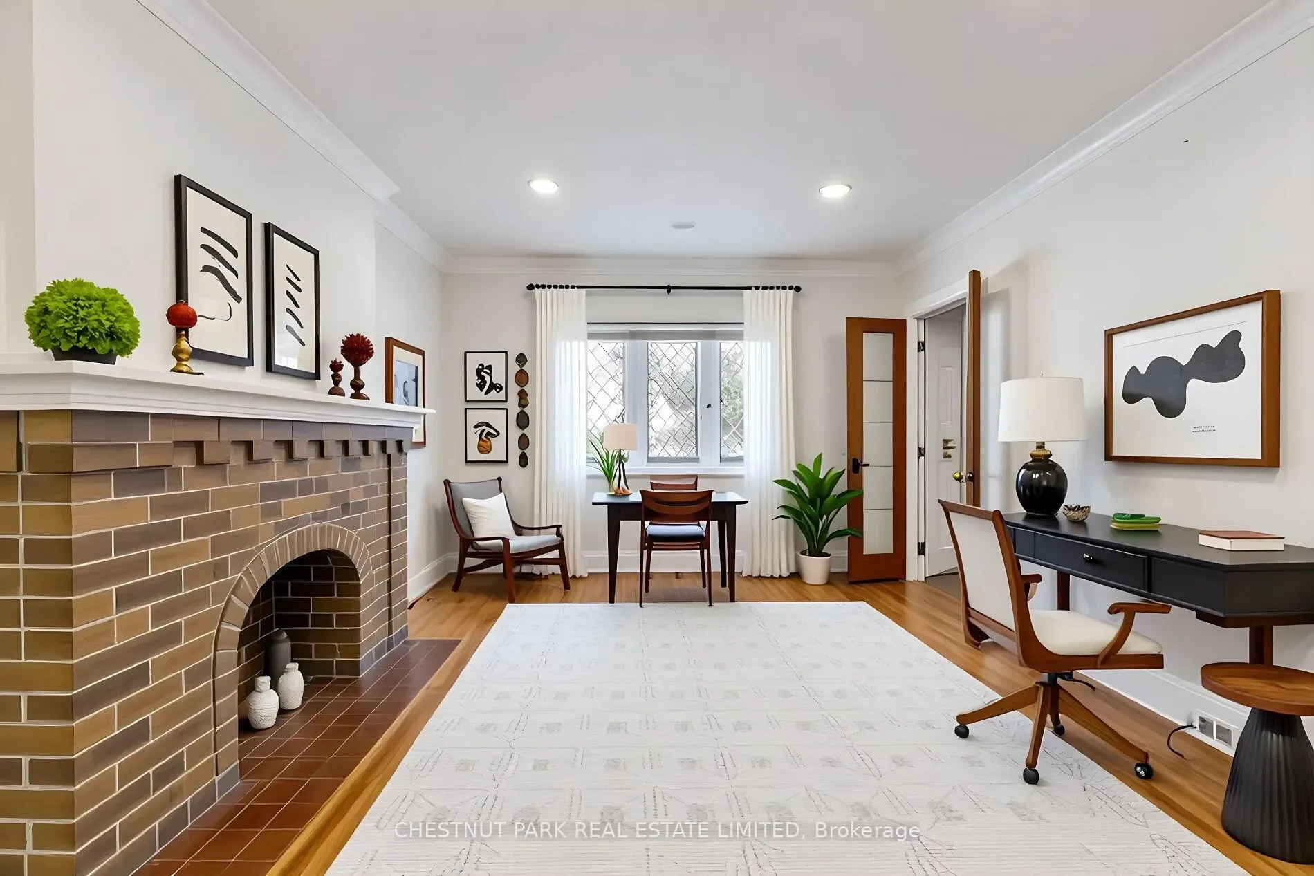 Gallery photo 12