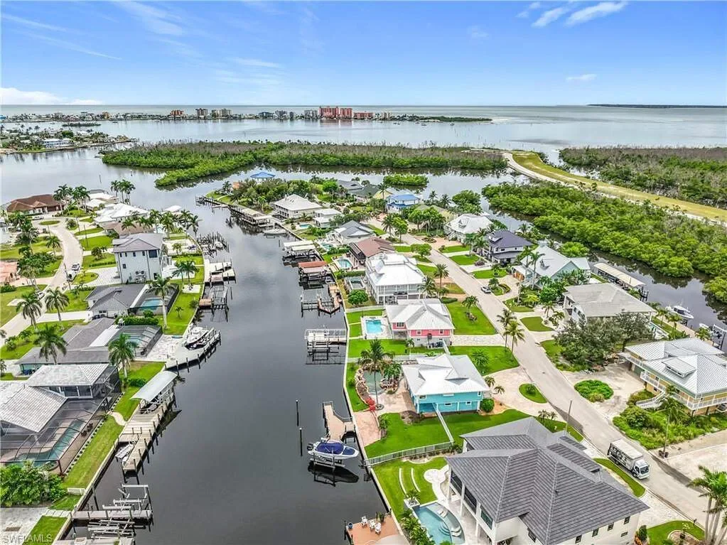 18443 Deep Passage LN, Fort Myers Beach, FL, 33931, USA, Fort Myers Beach, Florida, United States. - Photo 32