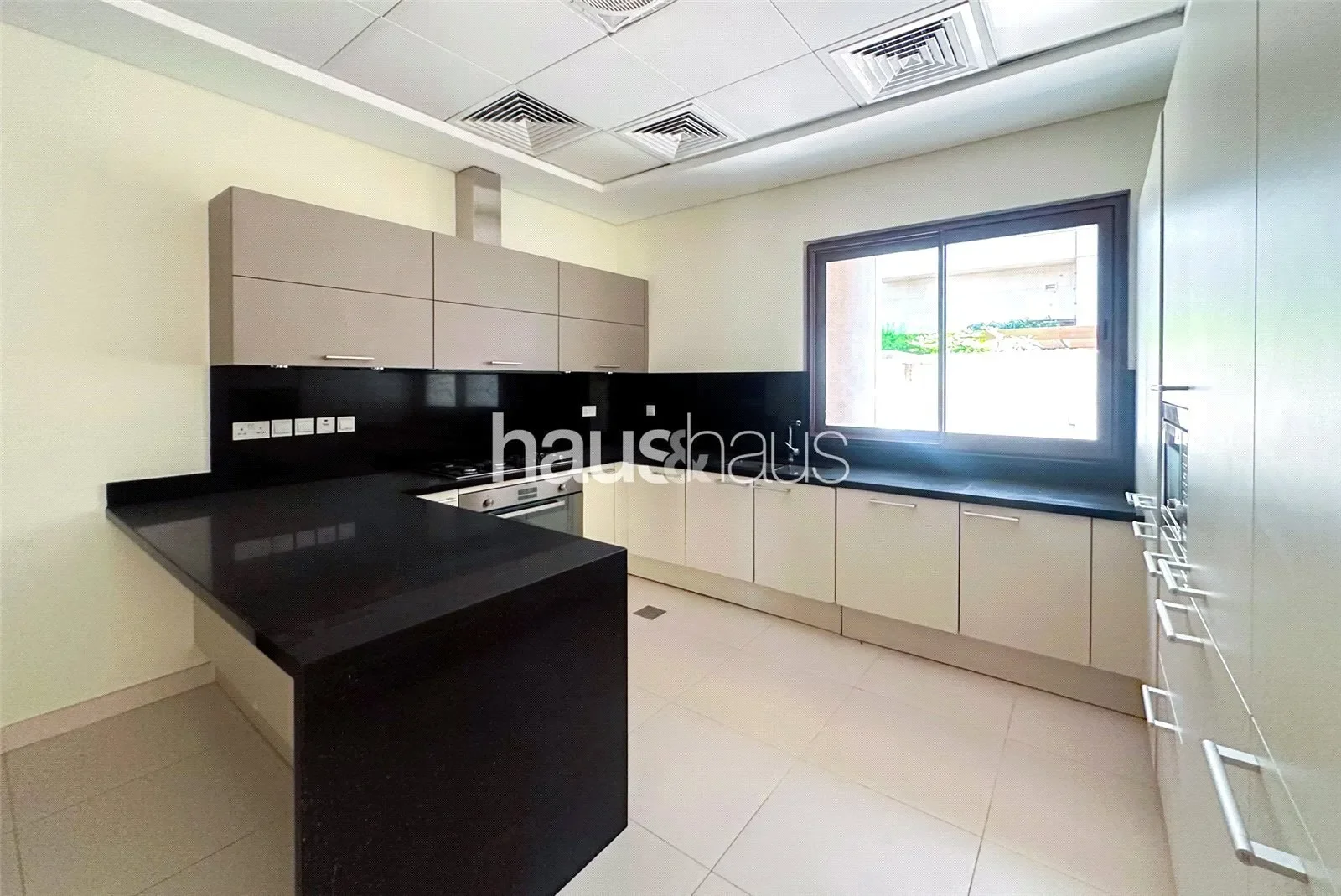 Gallery photo 1