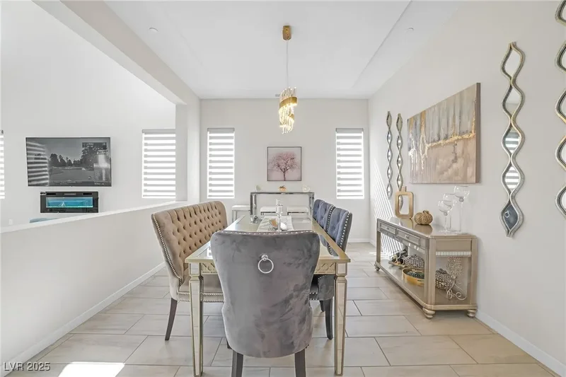 8 Hilltop Crest Street, Henderson, NV 89011, Henderson, Nevada, United States. - Photo 70
