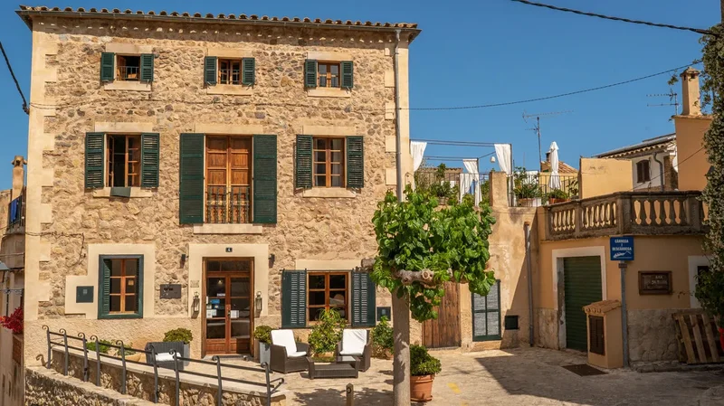 Plaza Triquet, Estellencs, Balearic Islands, Spain. - Photo 15