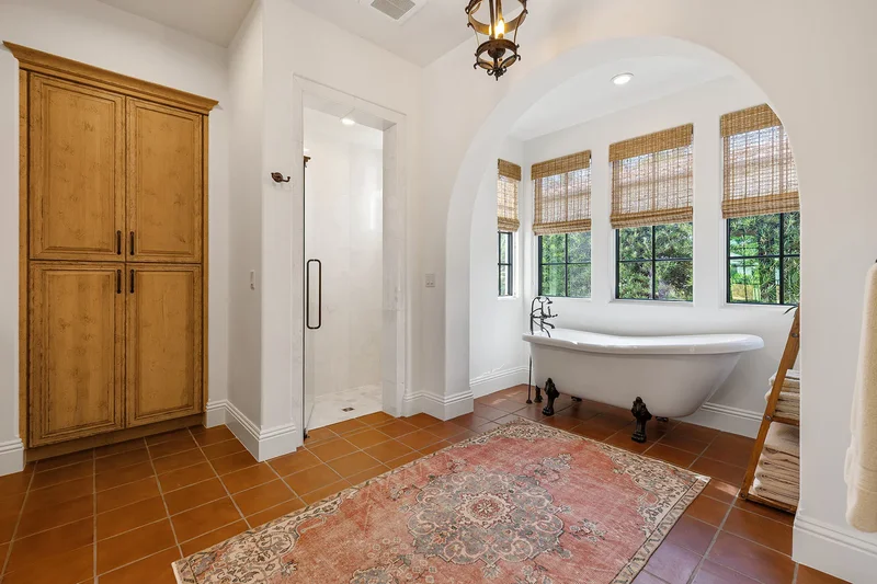 16730 Stella Court, Naples, FL 34110, Bonita Springs, Florida, United States. - Photo 7