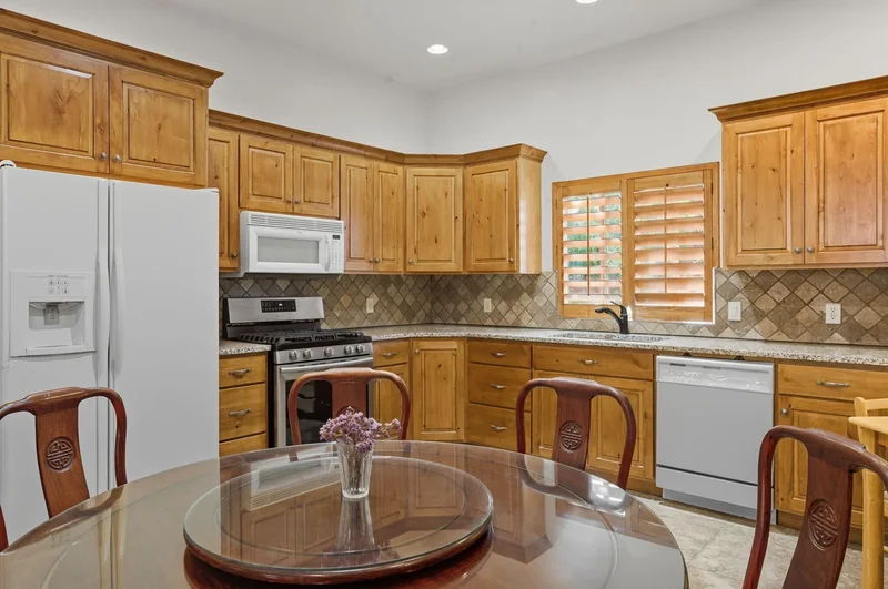 126 N Painted Hills DR, Ivins, Utah, United States. - Photo 13