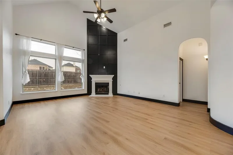 13709 Bluebell Drive, Little Elm, Texas, United States. - Photo 3
