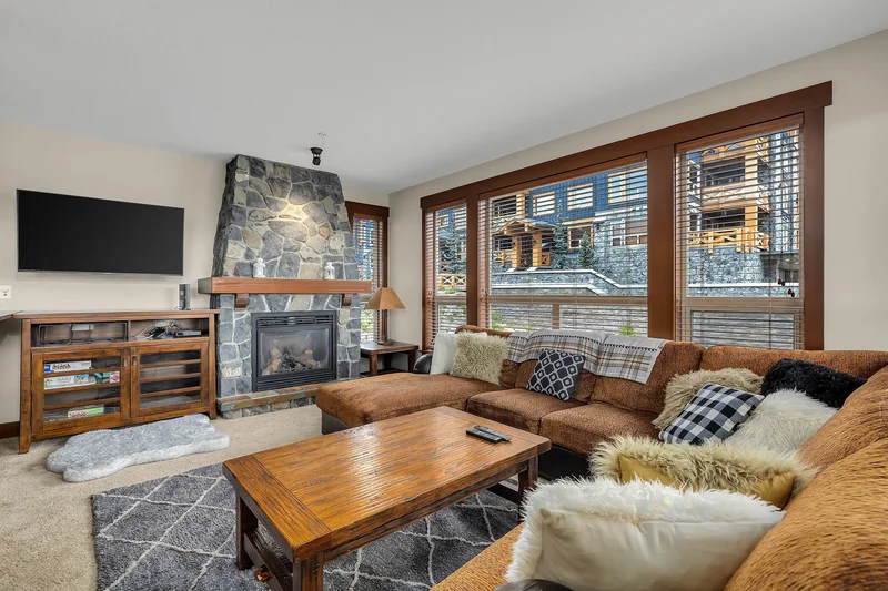 301-375 Raven Ridge Road, Big White, BC V1P 1P3, Beaverdell, British Columbia, Canada. - Photo 6