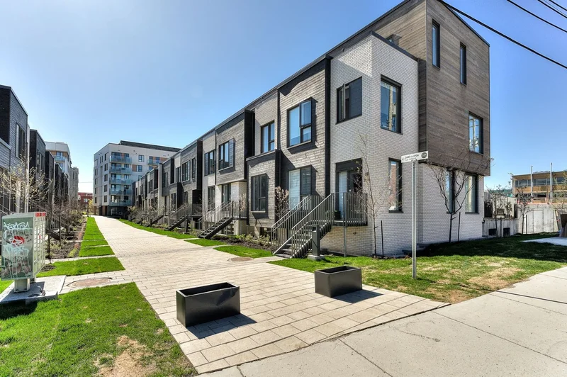 4831 Rue Gilford, Montréal, Quebec, Canada. - Photo 25