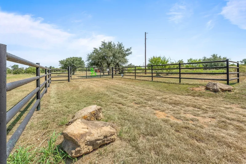 1712 Wells East Road W, Newcastle, TX 76372, Newcastle, Texas, United States. - Photo 17