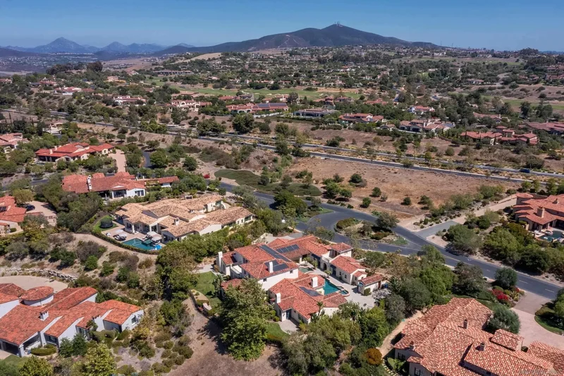14926 Encendido, Rancho Santa Fe, California, United States. - Photo 14