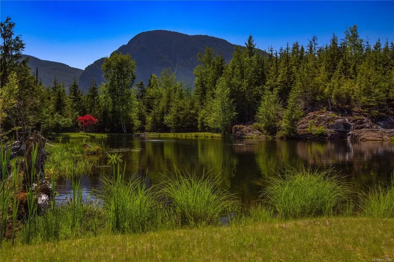 1 Stuart Island, Alert Bay, British Columbia, Canada. - Photo 85
