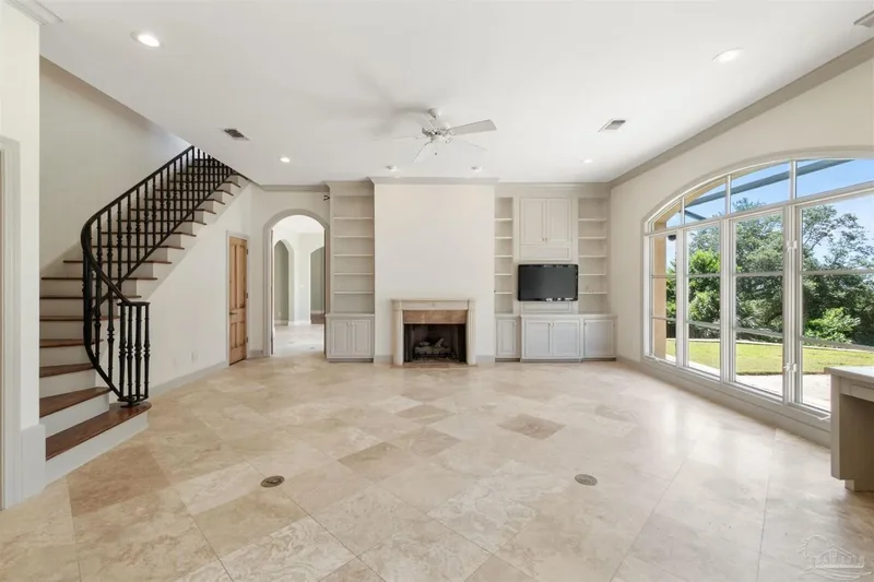1725 E La Rua St, Pensacola, FL, 32501, USA, Pensacola, Florida, United States. - Photo 14