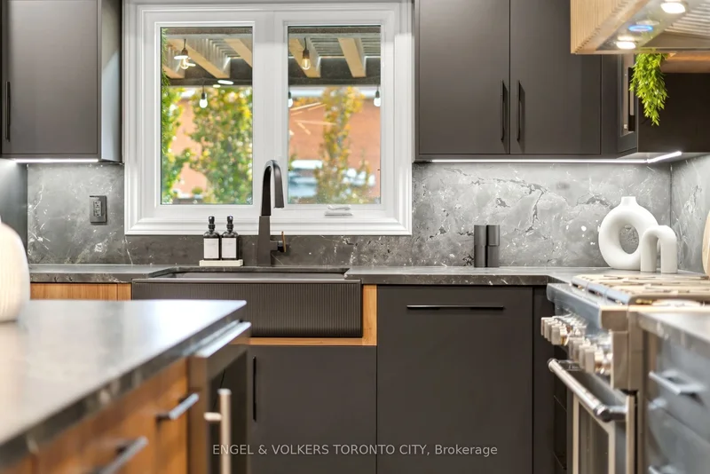 57 Burgosa Court, Vaughan, Ontario, Canada. - Photo 17