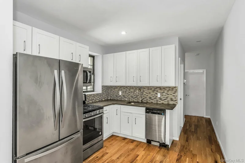 34-21 9 Street, New York, New York, United States. - Photo 8