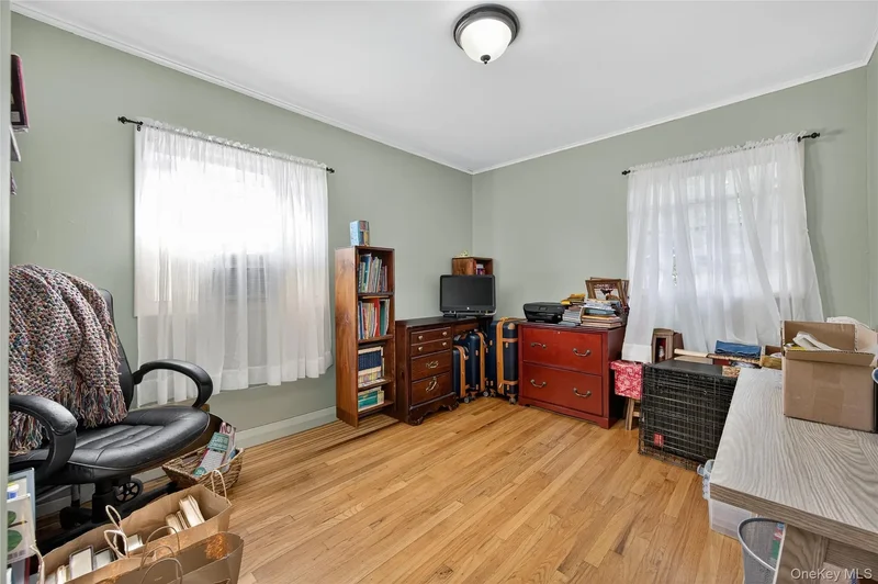 92 Hemlock Street , Farmingdale, NY 11735, West Babylon, New York, United States. - Photo 16