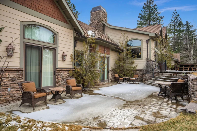 32310 Hummingbird Court, Big Bear Lake, California, United States. - Photo 16