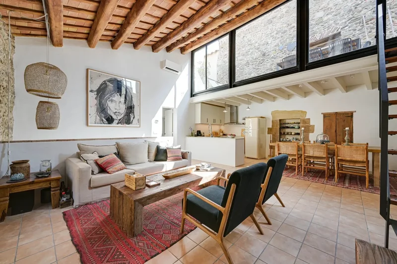 Charming 17th-century village house in a peaceful and historic setting, located in a small town in t