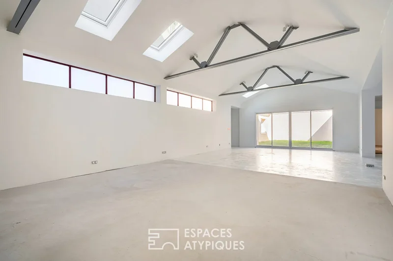 Saint-Denis, Île-de-France, France. - Photo 3