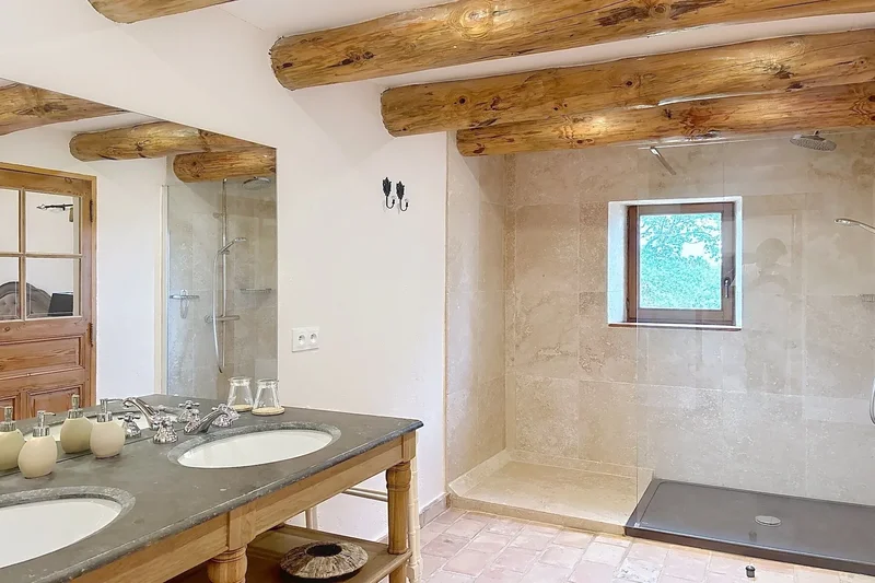 UZES, K 30700, Uzès, Occitanie, France. - Photo 4