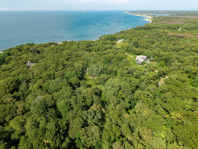 9 Beach Pebble Road, West Tisbury, MA 02575, West Tisbury, Massachusetts, United States. - Photo 5