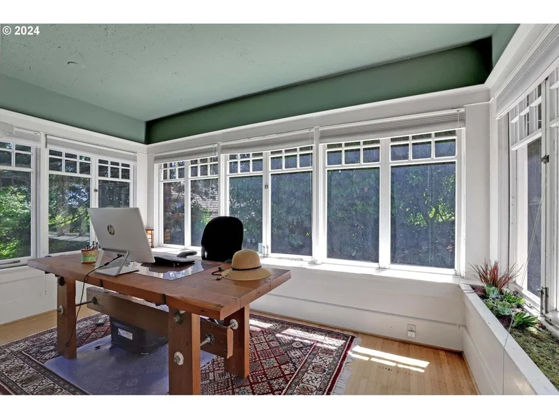 2514 NW Westover Rd, Portland, OR 97210, Portland, Oregon, United States. - Photo 9