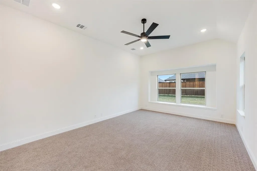 Gallery photo 2