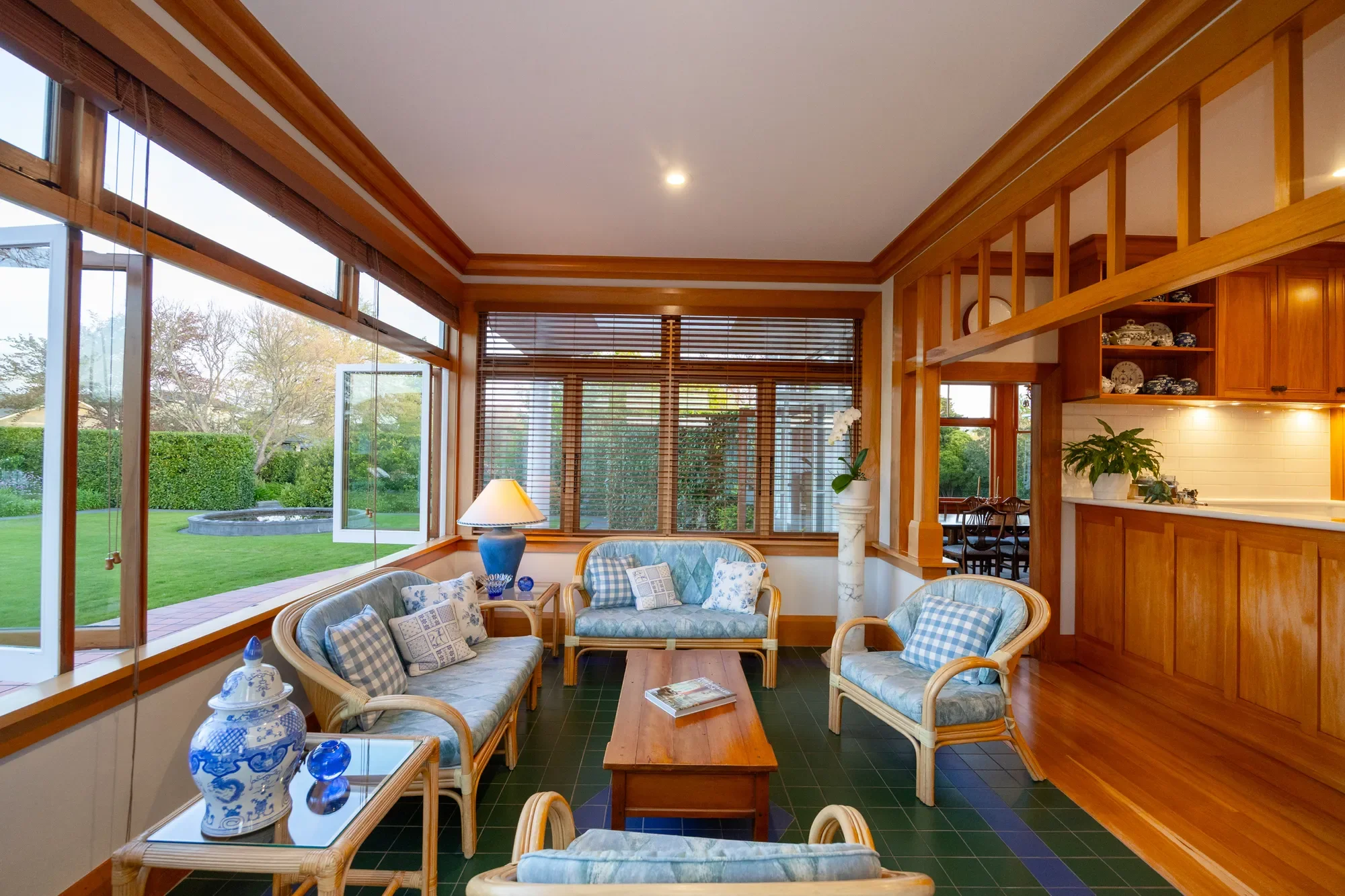 Gallery photo 7