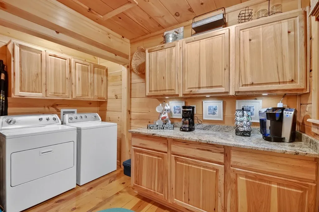 99 Dustin Drive S, Ellijay, Georgia, United States. - Photo 11