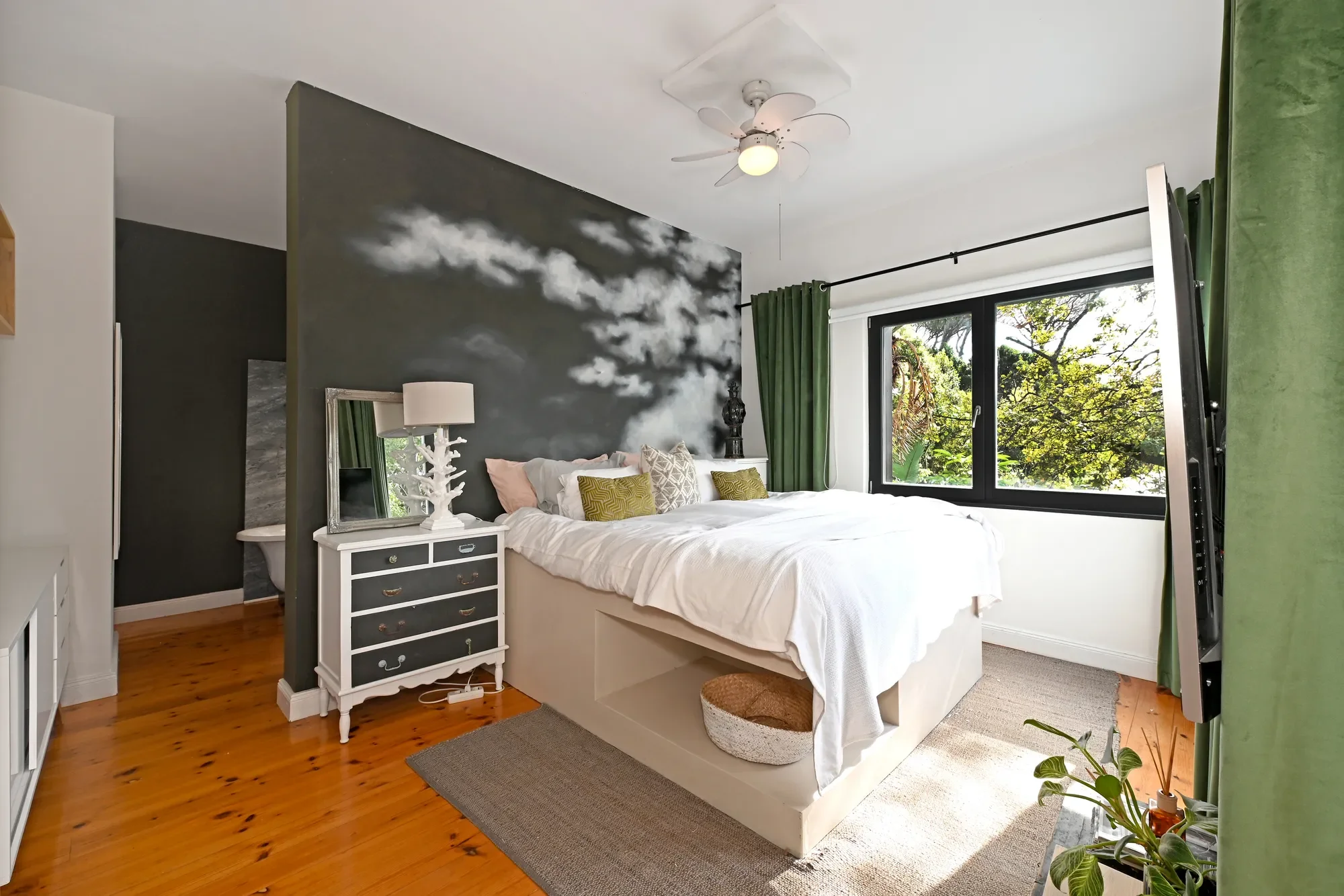 23 Higgo Cres, Gardens, Cape Town, 8001, South Africa, Cape Town, Western Cape, South Africa. - Photo 35