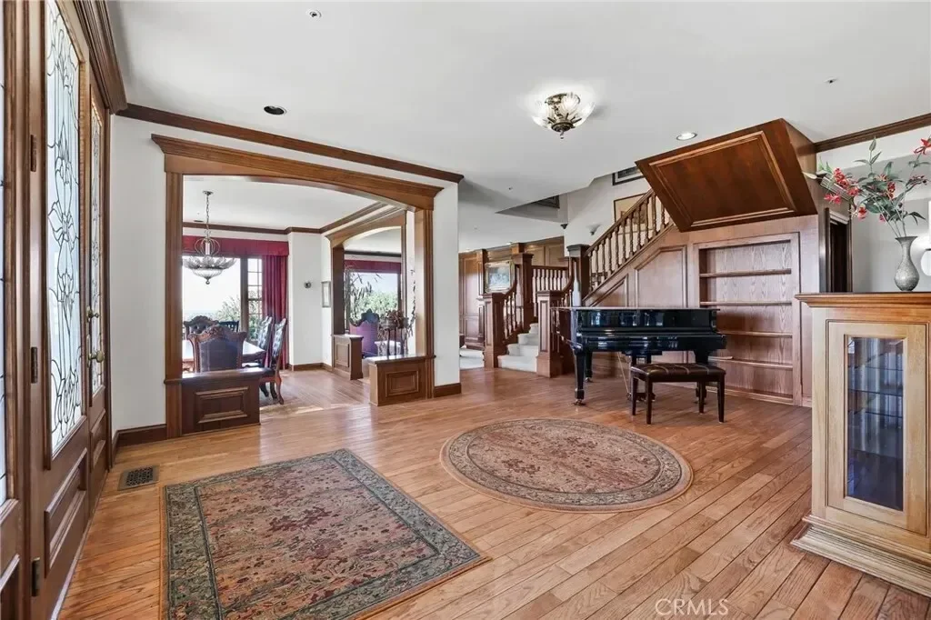 7008 Hawarden, Riverside, California, United States. - Photo 1