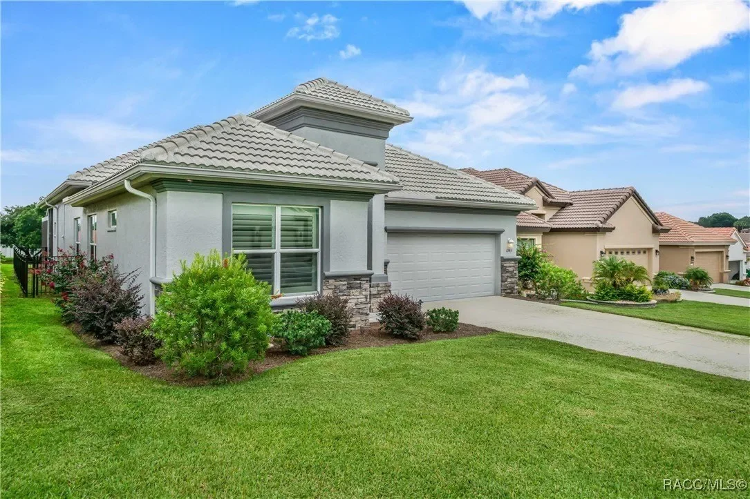 1343 W Greenmeadow Path, Hernando, FL 34442, Hernando, Florida, United States. - Photo 5