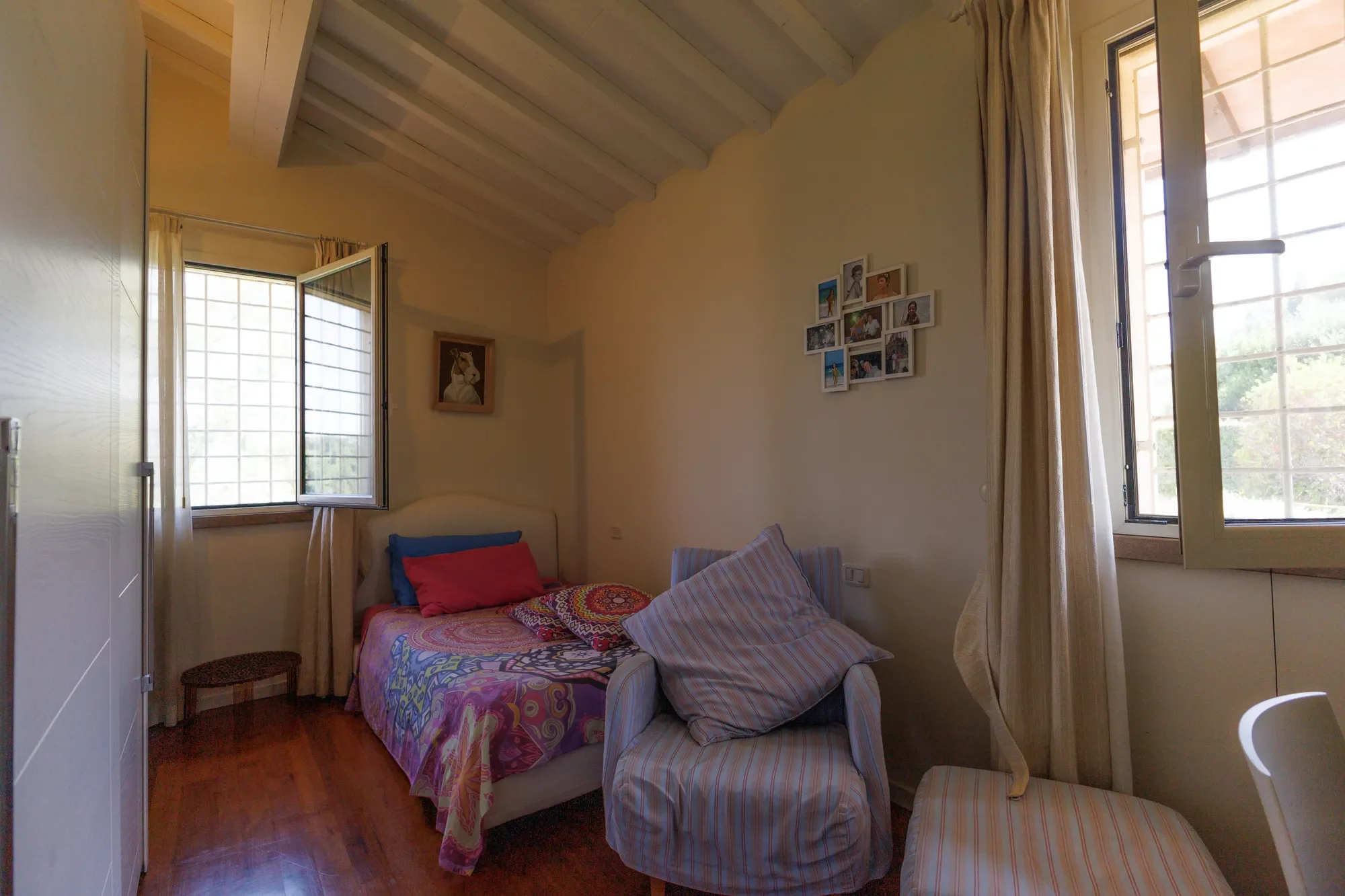 Gallery photo 12