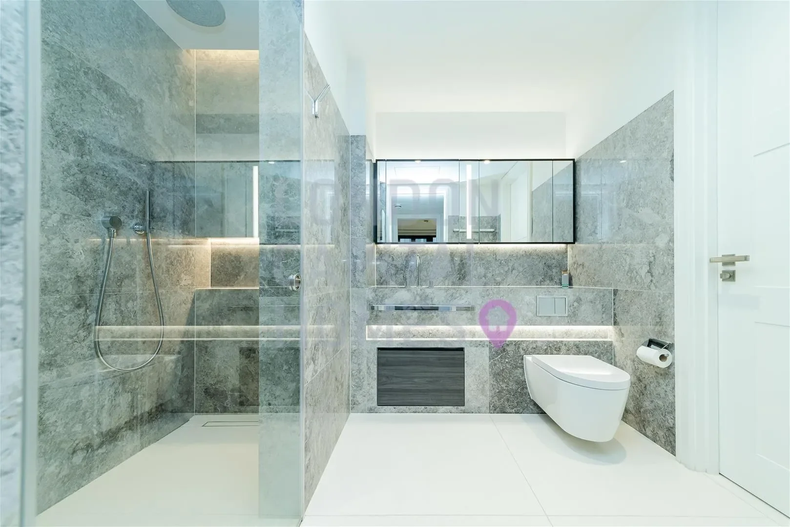Gallery photo 4