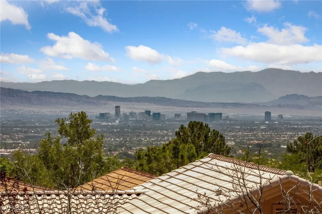 2616 Faiss Drive, Las Vegas, Nevada, United States. - Photo 4
