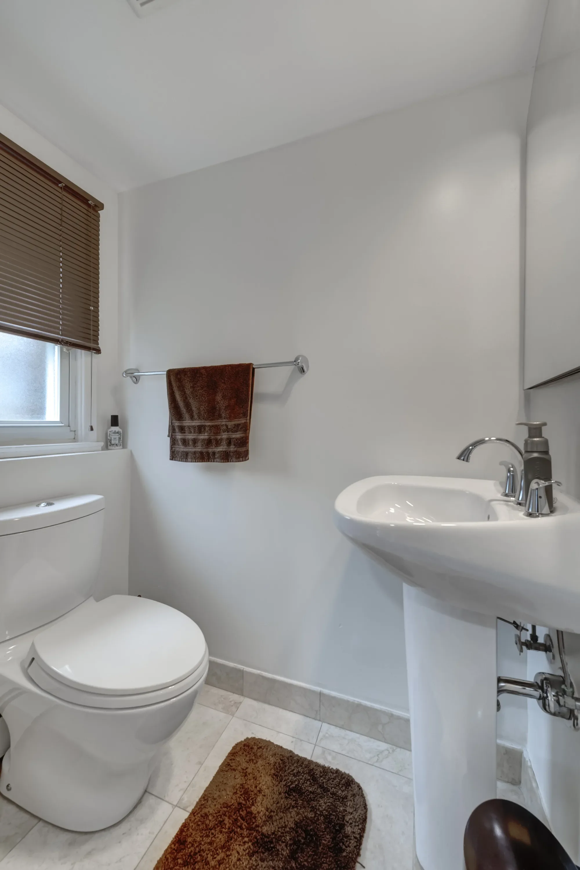 1153 Sheldon Drive , Westbury, NY 11590, Salisbury, New York, United States. - Photo 18