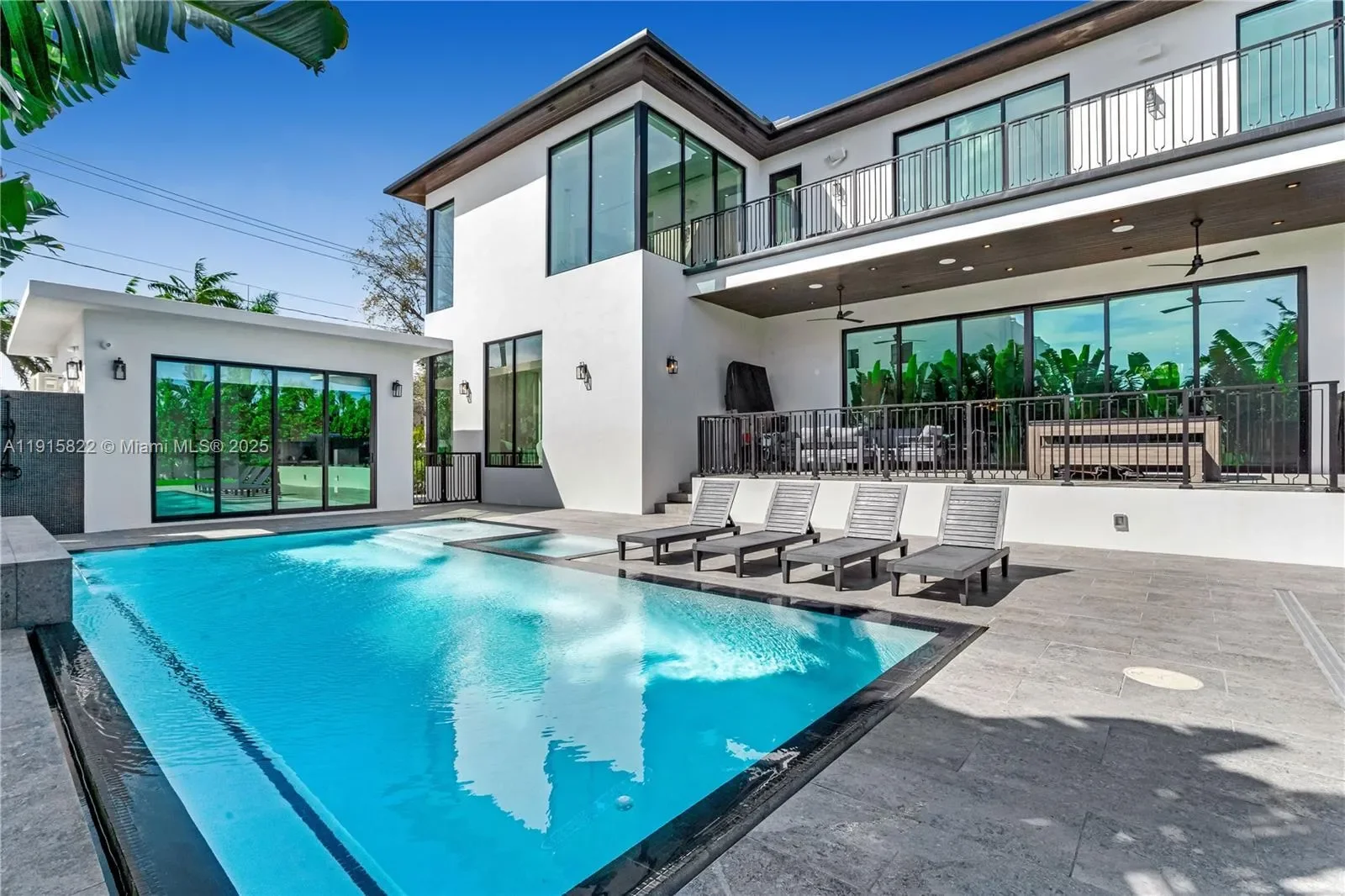 9045 Hawthorne Ave, Bal Harbour, Florida, United States. - Photo 5