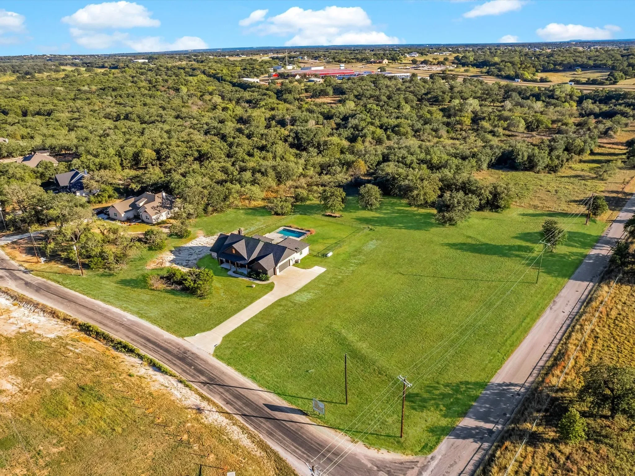 199 Graystone , Weatherford, TX 76088, Weatherford, Texas, United States. - Photo 39