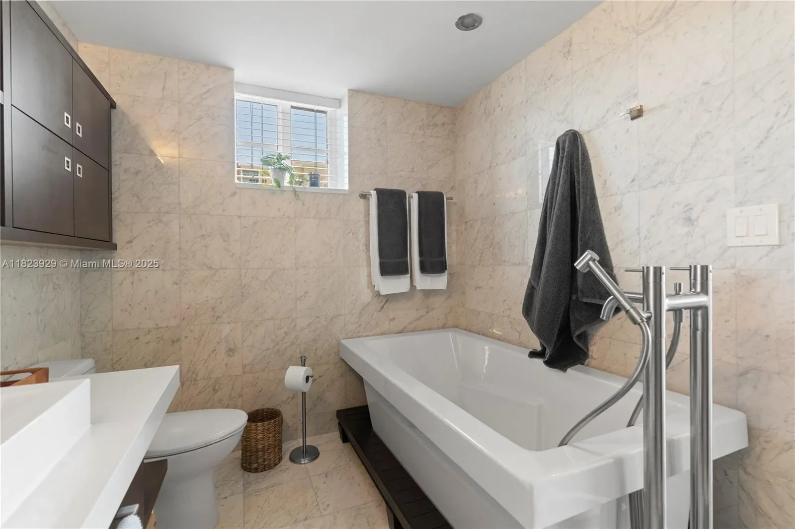 17050 N Bay Rd PH1201, Golden Beach, Florida, United States. - Photo 37