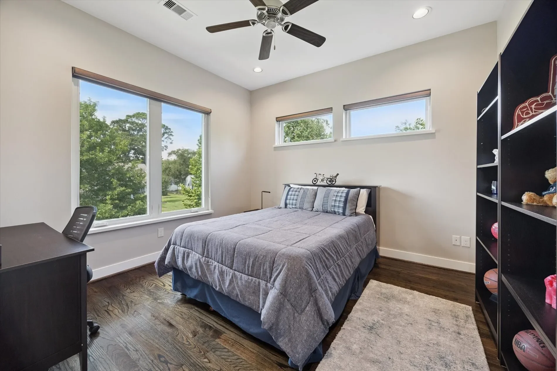 863 W 42nd Street, Houston, TX 77018, Houston, Texas, United States. - Photo 25
